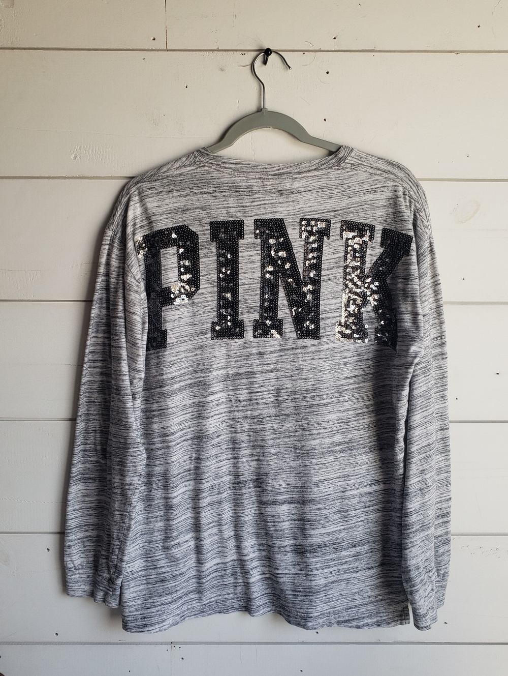 PINK Victoria's Secret Sequined Long Sleeve Pocket T-Shirt Medium - Picture 11 of 16